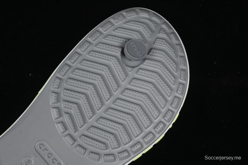 صندل كلاوج كلاوج كلاسيكي من كروكس من سلسلة باياباند كلاوج كلاوج كلاوج صيفي كلاسيكي للارتداء على الشاطئ في الأماكن الداخلية والخارجية قباقيب صديقة للماء - B.D4