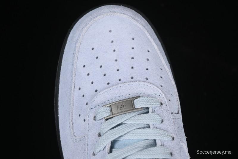 حذاء رياضي نايك اير فورس 1'07 منخفض كاجوال مع وسادة هوائية كاملة الطول - HQ1966-400