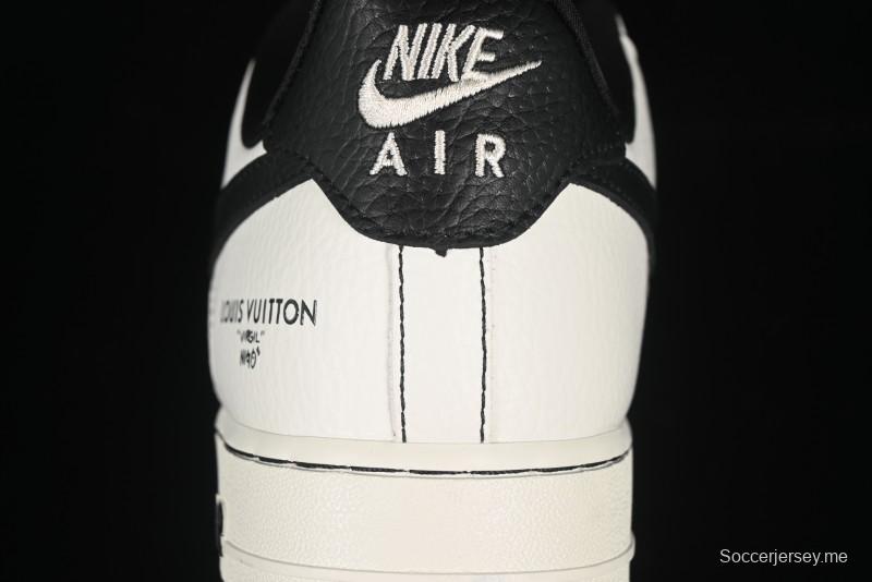 حذاء نايك اير فورس 1 '07 المنخفض من نايك اير فورس 1 '07 LV Collaboration باللون الكريمي أسود كاجوال - BZ6808-103