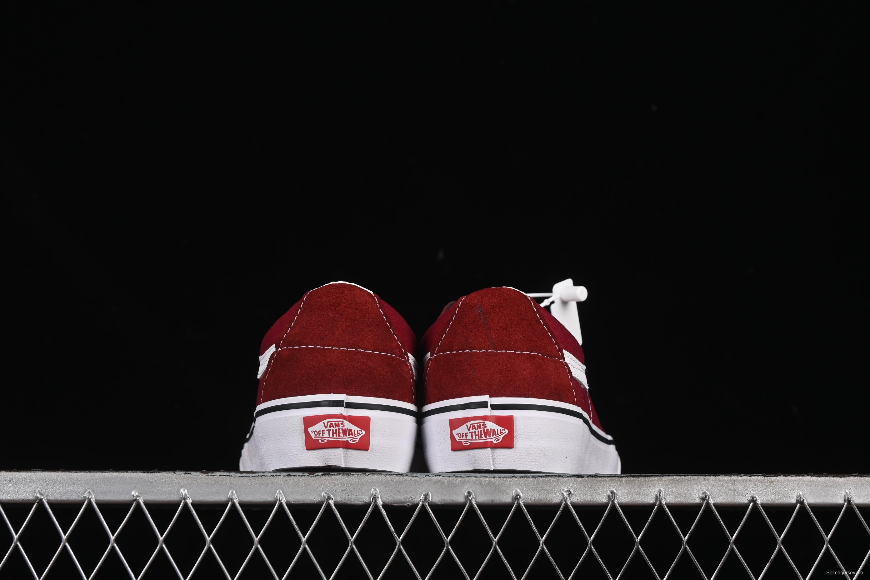 حذاء تزلج سكيت كاجوال مضاد للانزلاق من فانس Sk8-Low باللون العنابي - VN0A4A4UUUK5U7