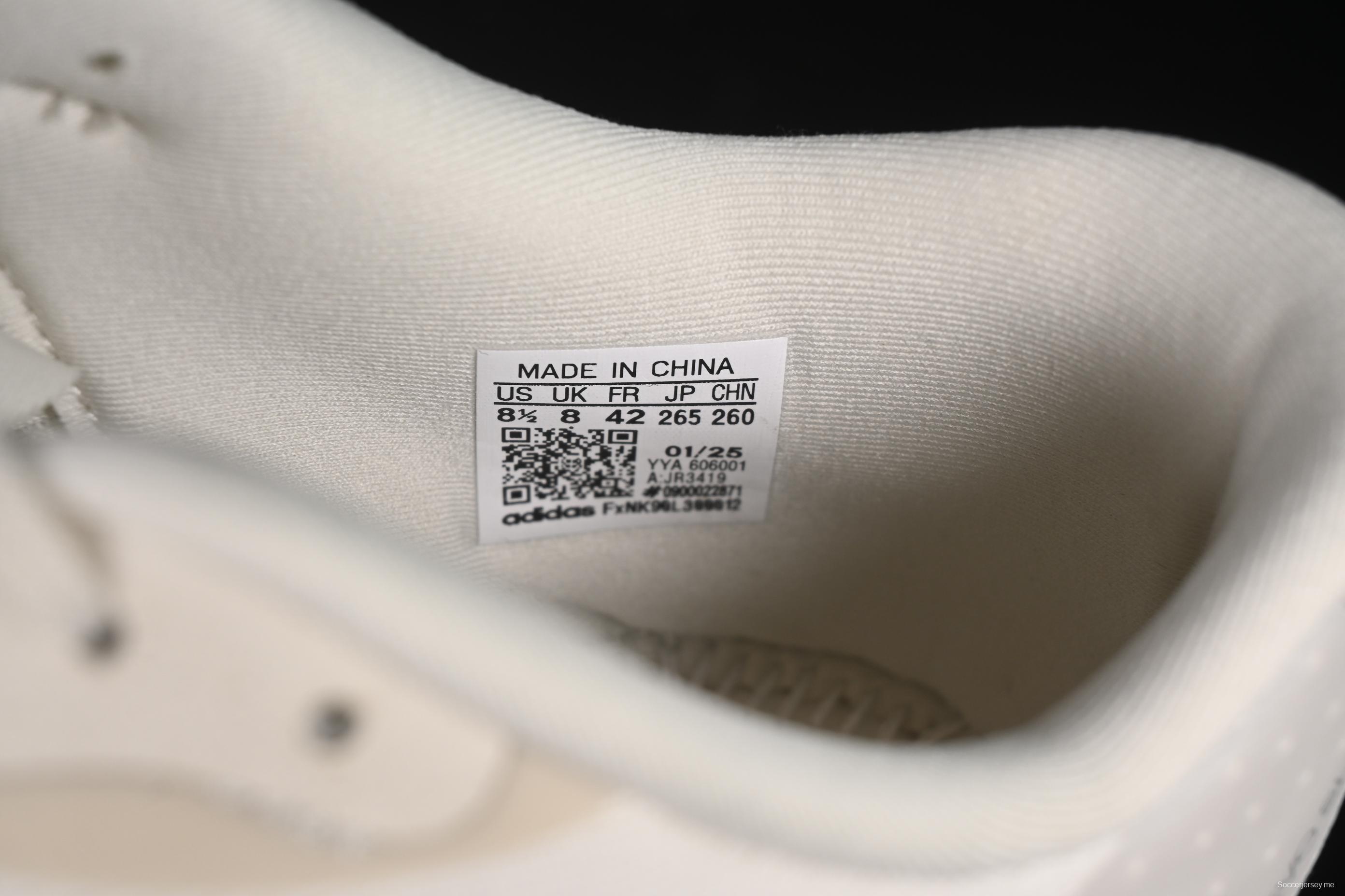 حذاء الجري اديزيرو ايفو اس ال من اديداس اديزيرو ايفو اس ال بجزء علوي خفيف الوزن وتوسيد - JR3419