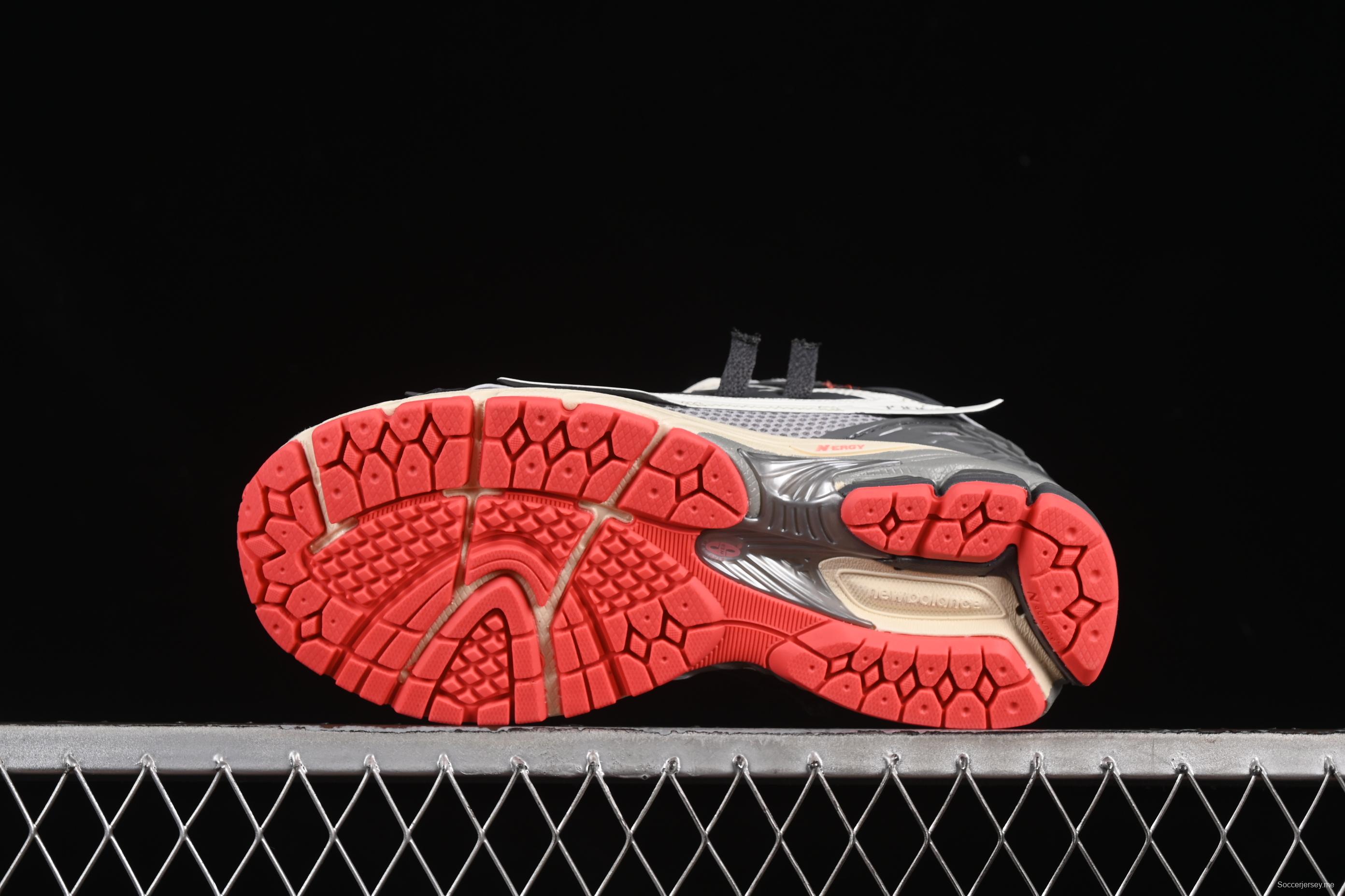 حذاء الجري الكاجوال من سلسلة 1906 من نيو بالانس - M1906AC