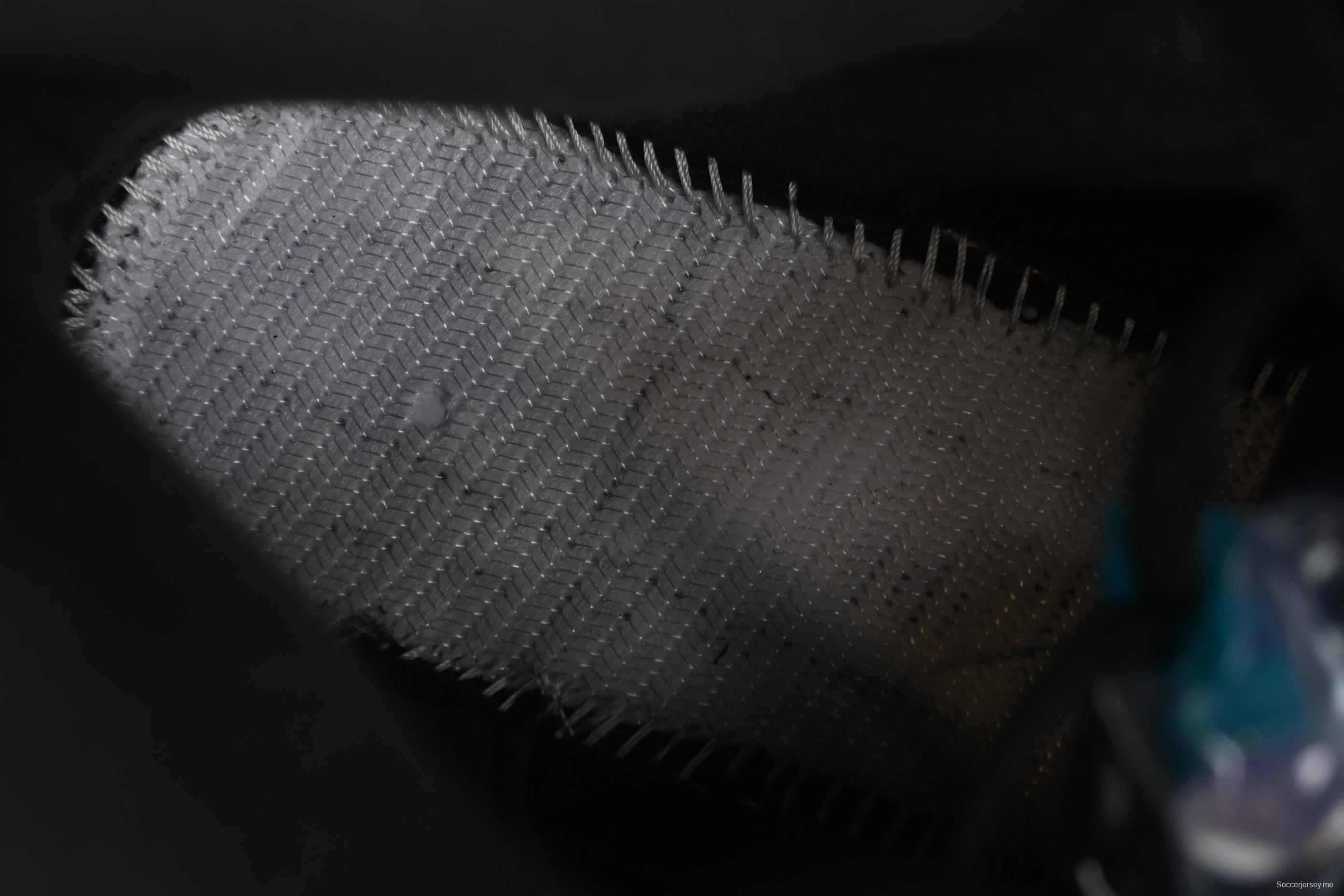 حذاء كرة السلة اير جوردان 5 ريترو من نايك - عنب أسود - 136027-007