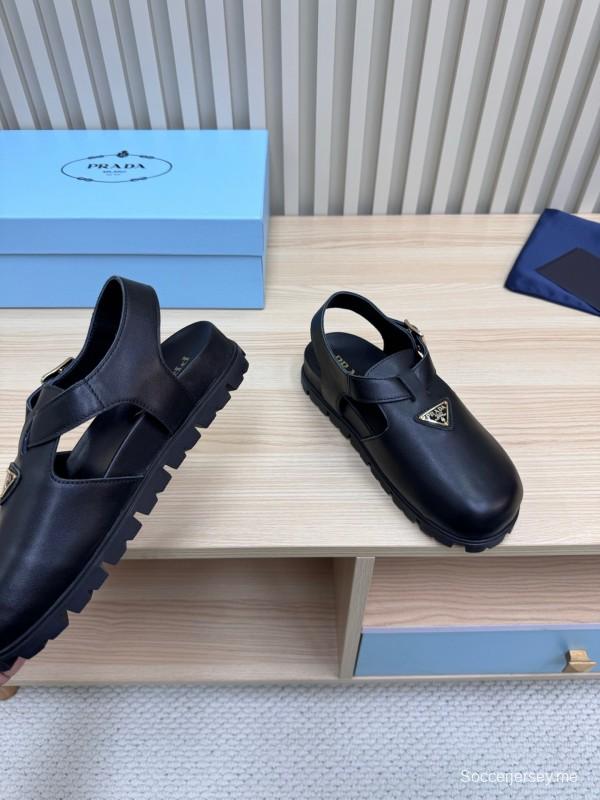 2025 Women Prada Black Leather Clog LY00280