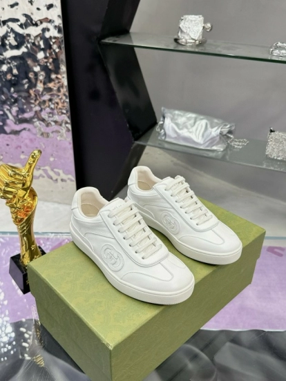 2024 Unisex Gucci White Leather Suede Sneakers MJ00310