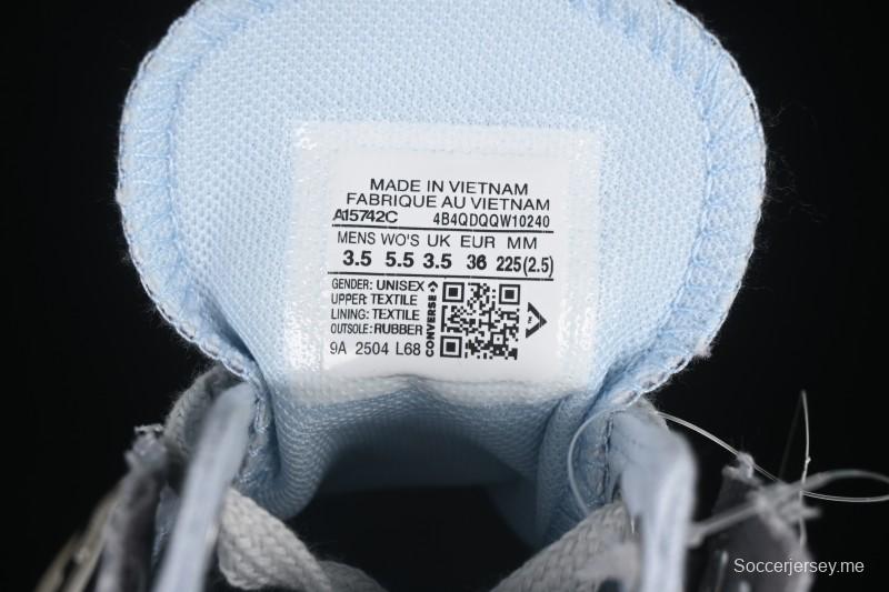 كونفرس تشاك 70 لو من كونفرس حذاء رياضي من قماش الكانفاس مفكك من تصميم فنغ تشين وانغ - A15742C