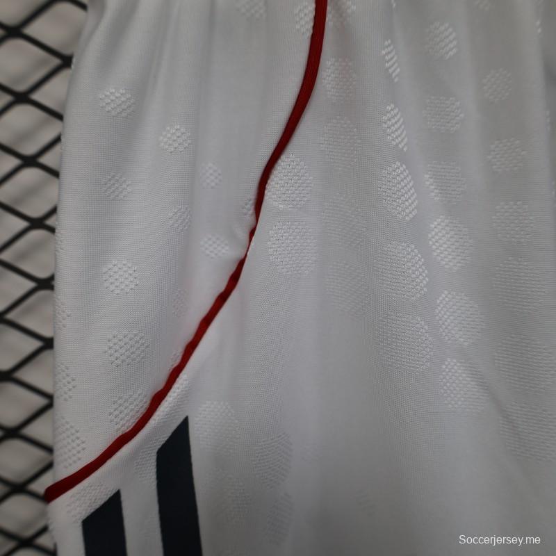 نسخة اللاعب 25/26 شورت برشلونة الأساسي 25/26