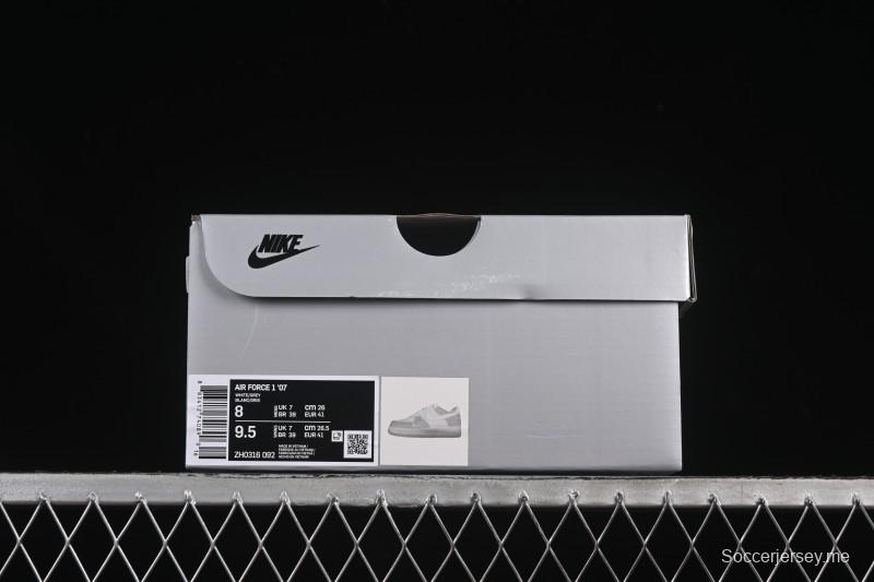 حذاء نايك اير فورس 1'07 المنخفض من نايك اير فورس 1'07 دنيم صغير سووش كاجوال - ZH0316-092