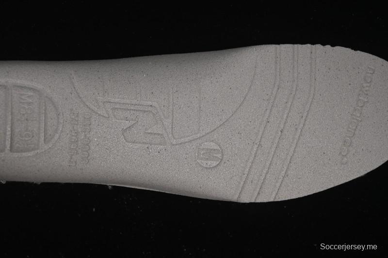 حذاء الجري الكاجوال من سلسلة 1906 من نيو بالانس 1906 ريترو على الطراز الأبوي - U1906RNF