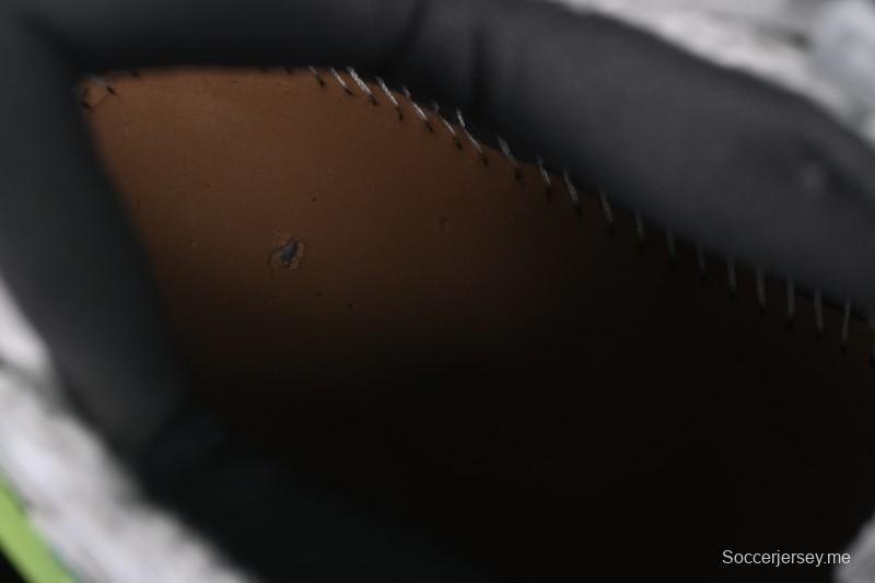 حذاء بالنسياغا رنر كيث كاجوال ريترو بأربعة ألوان - W3RMU9043