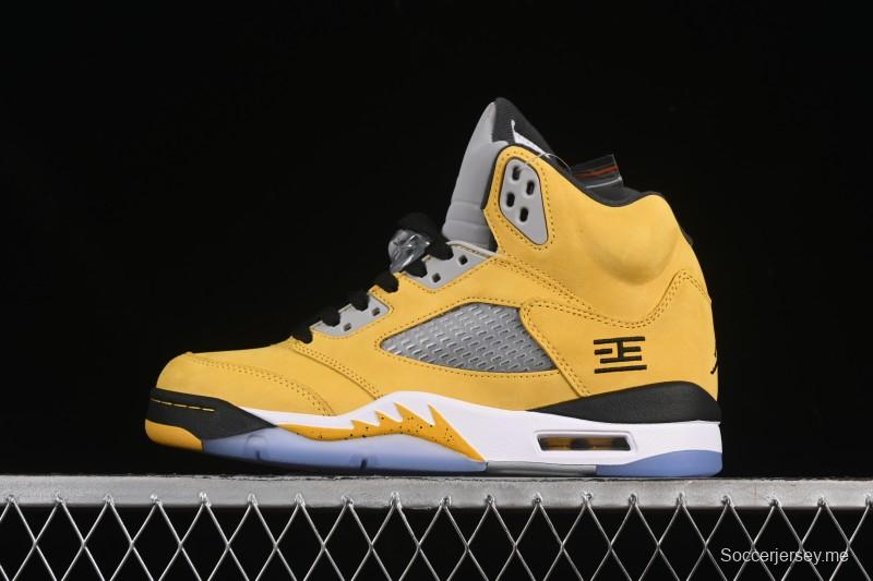 حذاء كرة السلة نايك اير جوردان 5 ريترو طوكيو ليمتد من نايك - IO3372-700