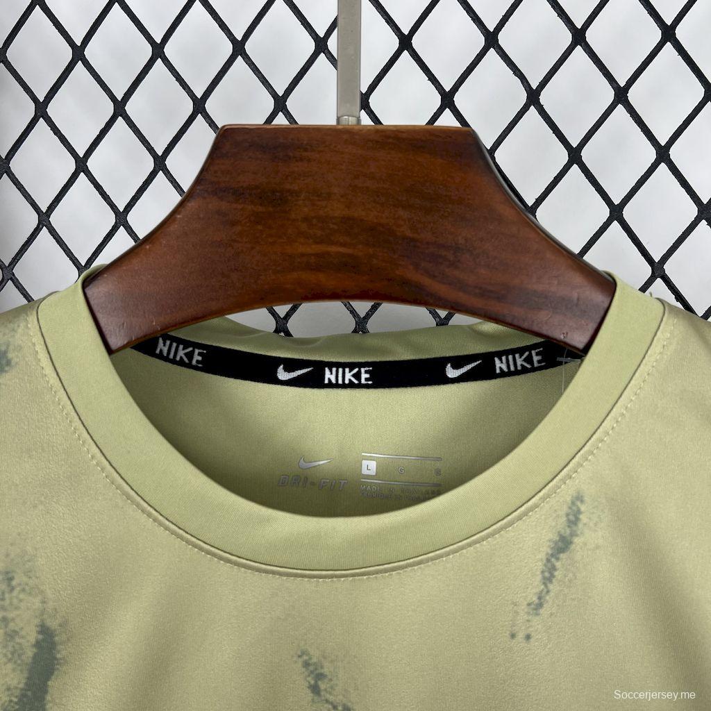 2025 تي شيرت نايكي أخضر بازلاء #1045