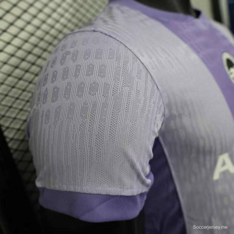 إصدار اللاعب 25/26 قميص فريق برايتون هوف ألبيون خارج أرضه