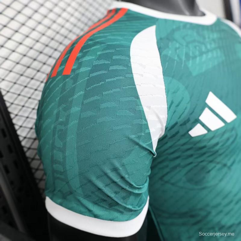 إصدار الطبقة 2025 قميص أخضر مكسيكي بنقشة ثعبان الأزتيك 2025