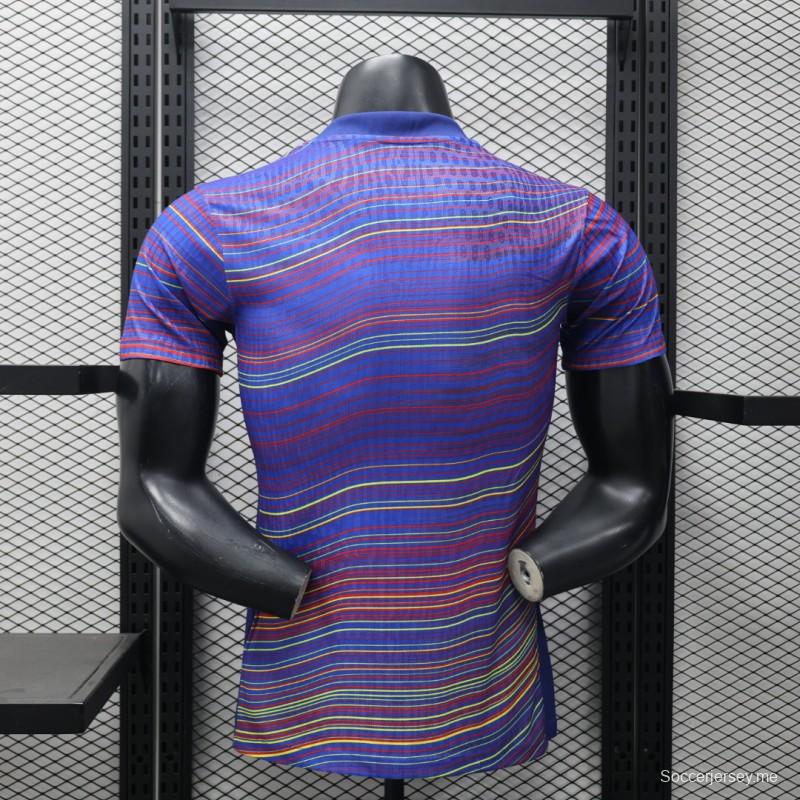 إصدار اللاعب 25/26 قميص نادي برشلونة أزرق بخطوط موجية ملونة