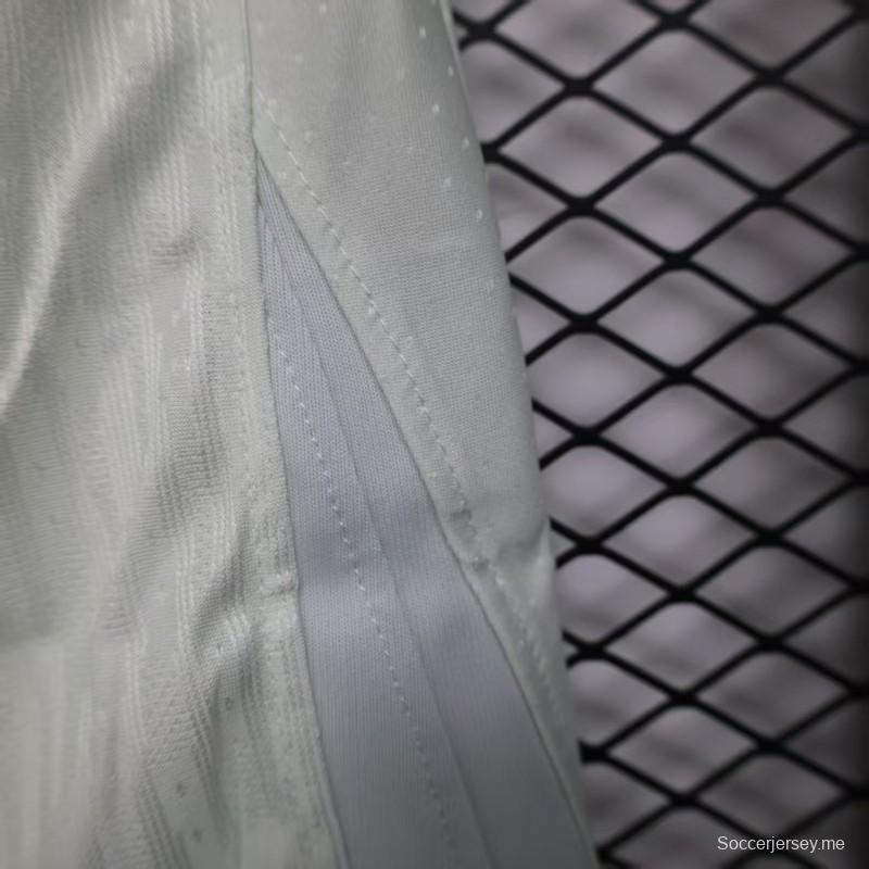 نسخة اللاعب 25/26 شورت انتر ميلان 25/26 خارج الديار