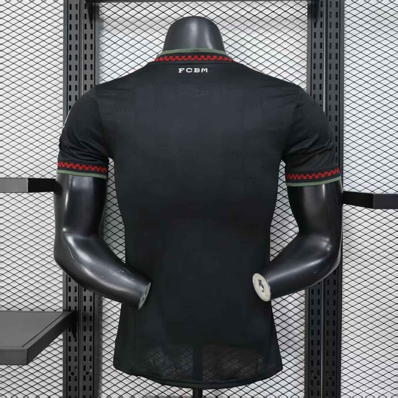 نسخة اللاعب 25/26 قميص بايرن ميونيخ 25/26 مهرجان أكتوبر فيست الأسود