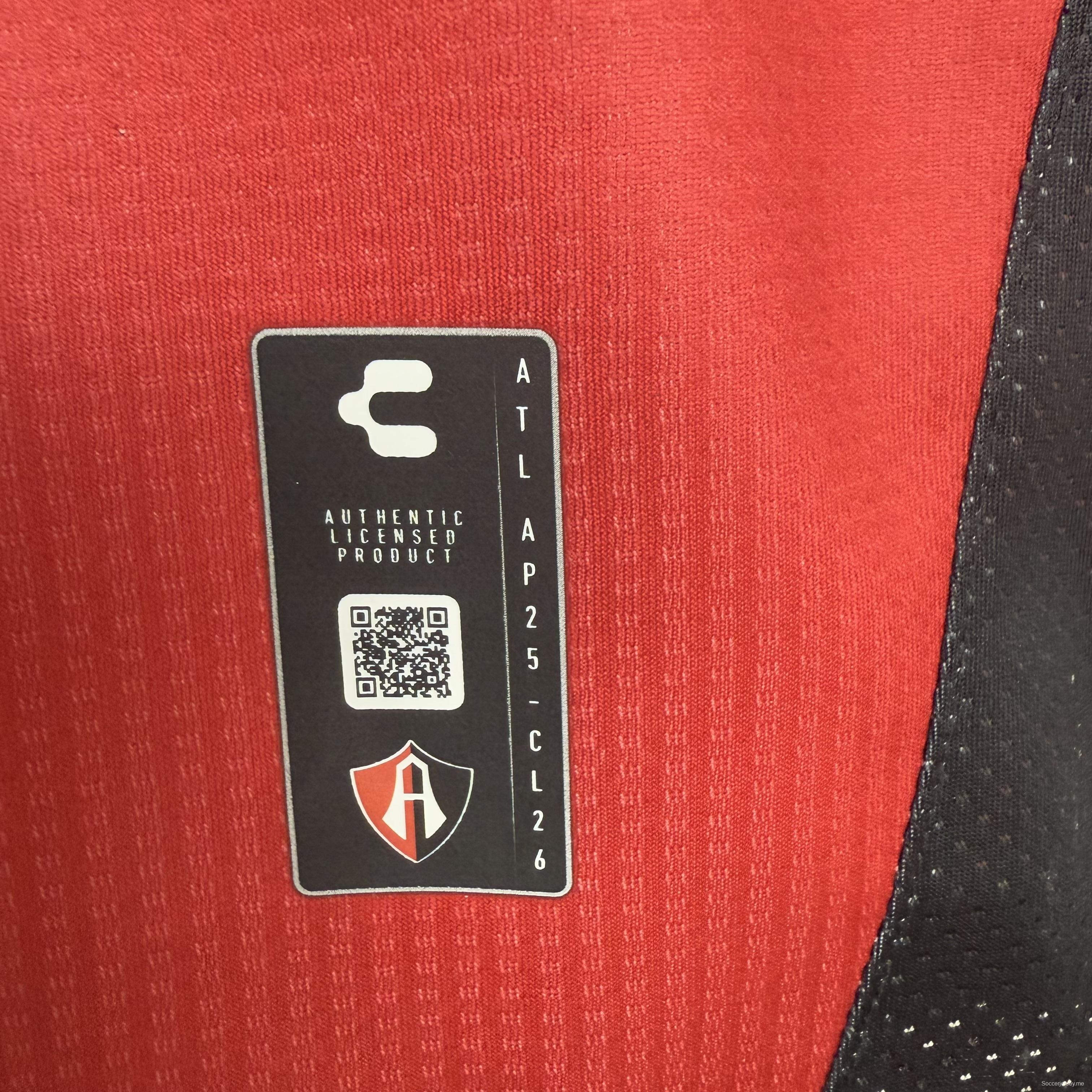 قميص اللاعب رقم 25/26 لنادي أطلس إف سي - قميص المباراة الرئيسي ذو خطوط عمودية باللونين الأحمر والأسود