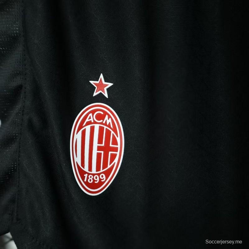 إصدار اللاعب 25/26 شورت أسود من ميلان الإيطالي