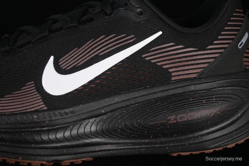 حذاء الجري اير زوم فوميرو 18 المبطن من نايك - IH4454-001