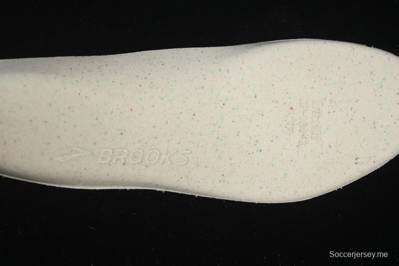 حذاء الجري بروكس جليسرين 22 نيتروجين ماراثون مبطن من بروكس جليسرين 22 - 1204341B166