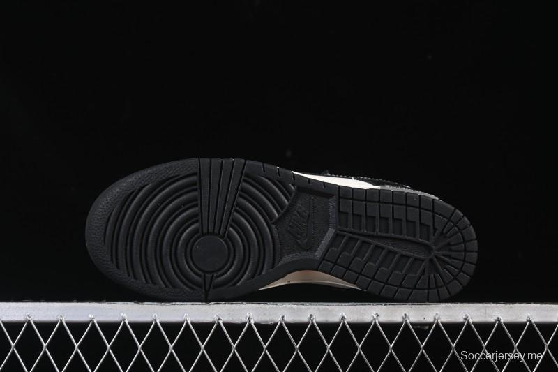 حذاء تزلج نايك SB Dunk Dunk Low Custom Strap ذو الحزام المخصص ذو الرقبة المنخفضة - DD1391-100