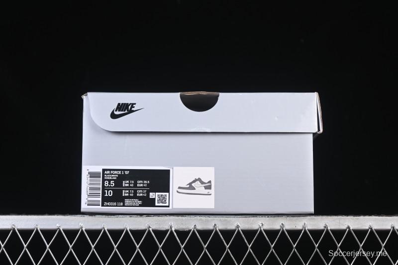 حذاء نايك اير فورس 1'07 منخفض أسود أبيض متشقق من الجلد الأسود الكاجوال - ZH0316-118