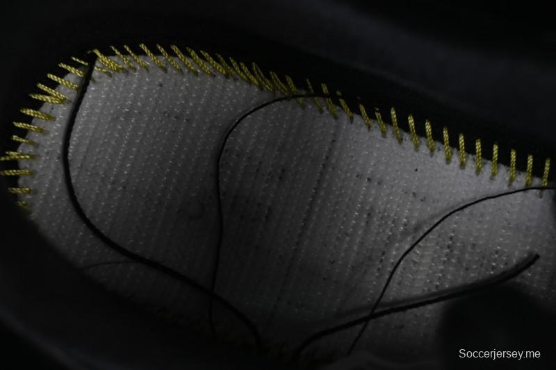 حذاء رياضي نايك اير فورس 1'07 منخفض كاجوال مع وسادة هوائية كاملة الطول - HQ1977-001