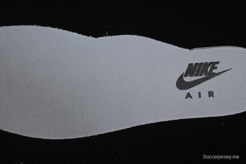 حذاء الجري اير ماكس بلس ريترو من نايك بتقنية الوسادة الهوائية - 852630-021