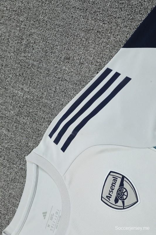 25/26 ريال مدريد قميص أبيض بأكمام قصيرة + شورت أبيض