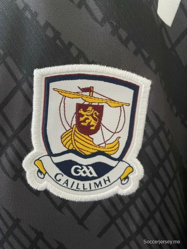 25/26 قميص غالواي GAA أسود بخطوط قطرية