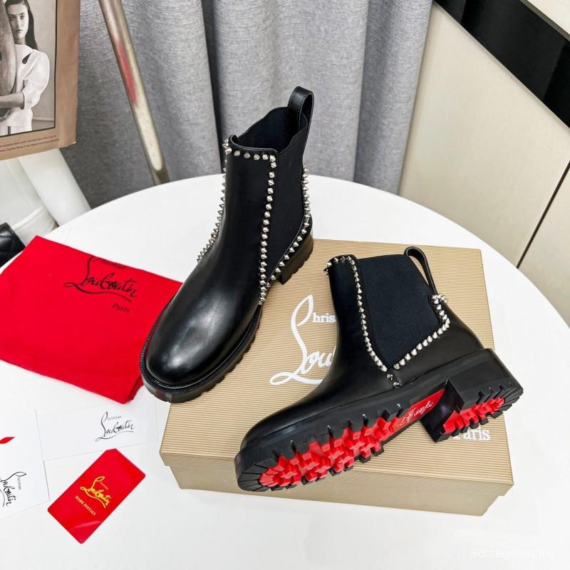 Christian Louboutin Fall/Winter 2025 Classic Ankle Boots with Studded Design - LY00330