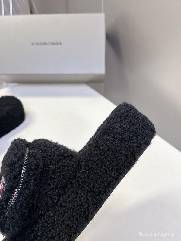 Balenciaga 2025/SS Couple Edition Coca-Cola Logo Furry Slippers - KFY00230