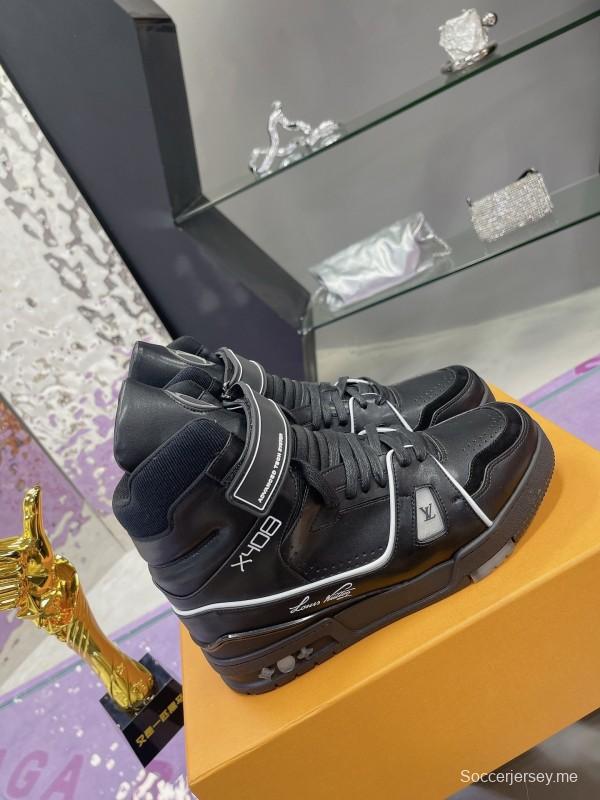 حذاء رياضي LV Trainer Maxi الرياضي مع كابل شحن LED متعدد الألوان - AS00760