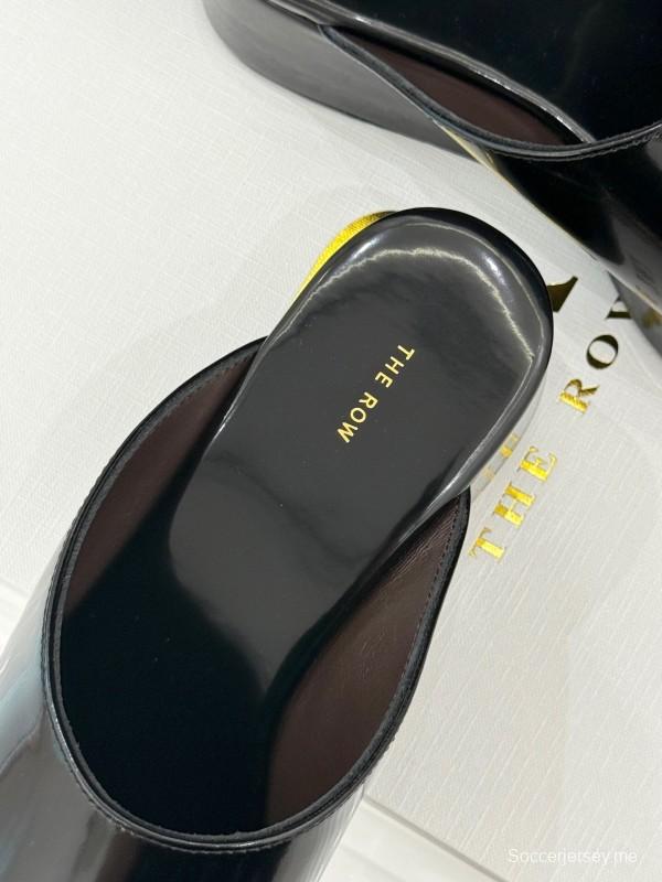 زلاجات ذا رو لموسم خريف/شتاء 2025 ذات المنصة - KFY00280