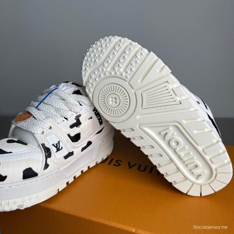 ليف 2025/س 2025/س سنيكرز بشعار توقيعات جلدية - YC