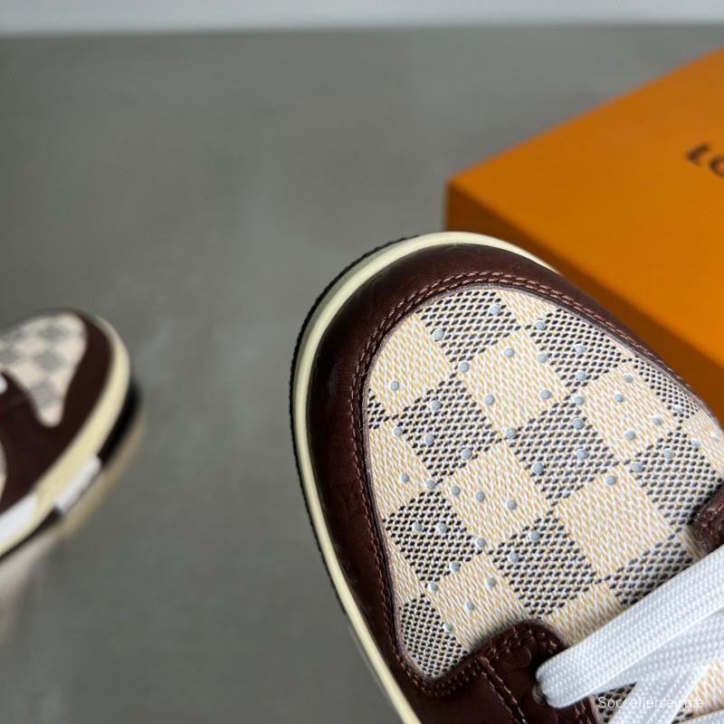 حذاء كاجوال كومفورت كاجوال منخفض من نايك دونك اس بي اس بي - YC