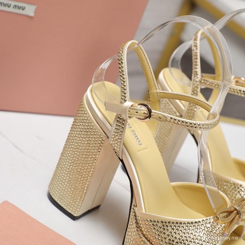 صندل بلينج بلينج سواروفسكي بكعب 11.5 سم من ميو ميوبيو - KFY00340