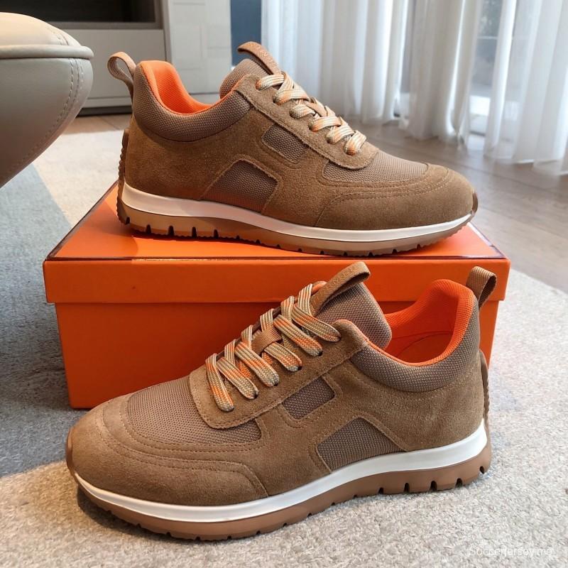 حذاء تشيلسي كلاسيكي من نوع H من مجموعة ربيع 2025 من مجموعة إيرلي كلاسيك تشيلسي مع بلوكات ملونة بريطانية - AS00380