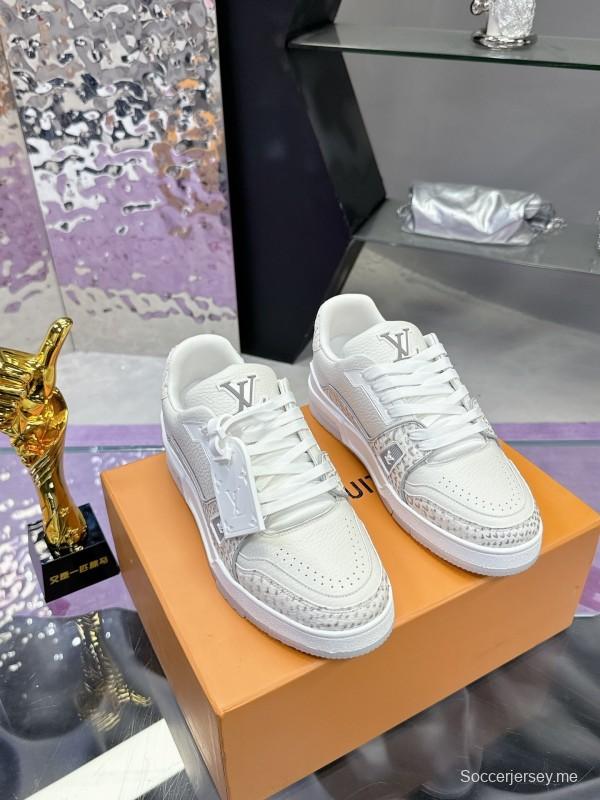 سلسلة أحذية لويس فويتون LV Trainer LV الرياضية الطويلة بطبعة ثعبان - AS00430