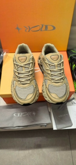 حذاء رياضي بتصميم ريترو - AS00400 من ديور B35 أبي أحذية رياضية بتصميم ريترو - AS00400