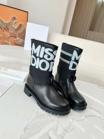 ديور 2025/SS أحذية خريف وشتاء 2025/SS أحذية عمل ريترو انزلاقية - LY00320