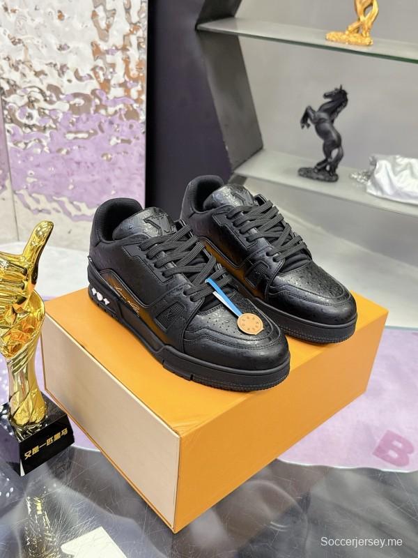 لويس فويتون LV حذاء رياضي ماكسي من لويس فويتون LV Trainer Maxi سنيكرز برأس من جلد العجل بنقشة النعام - AS00400