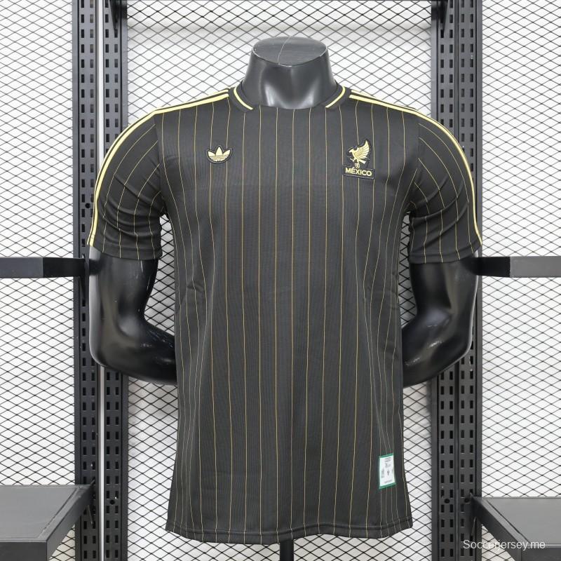 2026 نسخة اللاعب المكسيكي الأسود مع خطوط ذهبية قميص
