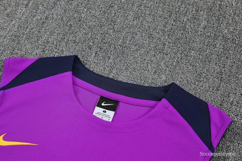 26/27 برشلونة - سترة تدريب بلا أكمام باللون الأرجواني والأزرق الداكن + شورت