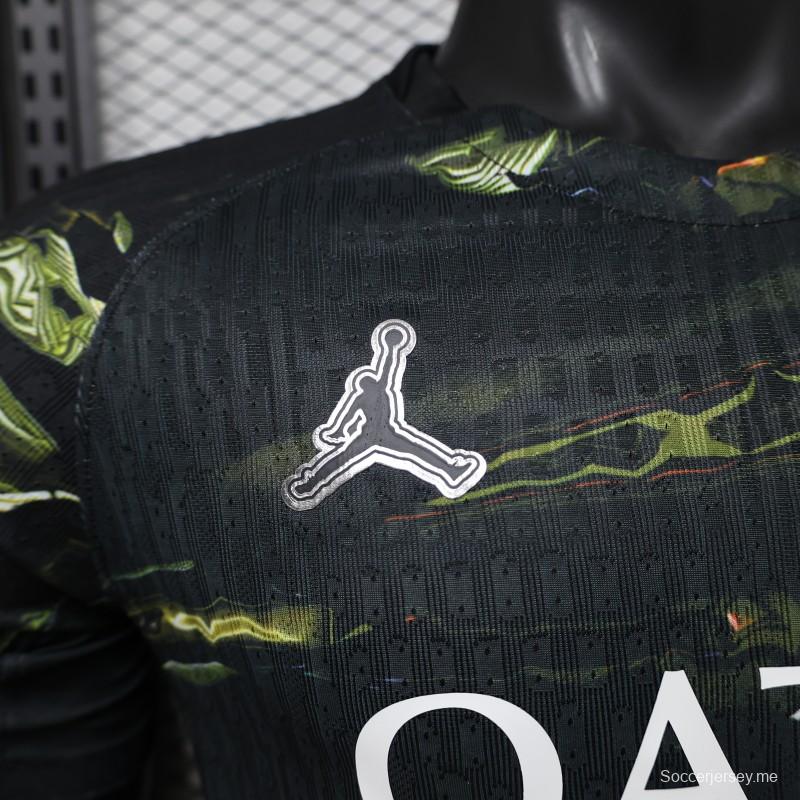 قميص اللاعب إصدار 26/27 باريس سان جيرمان × جوردان براند، الطبعة الثالثة باللون الأسود