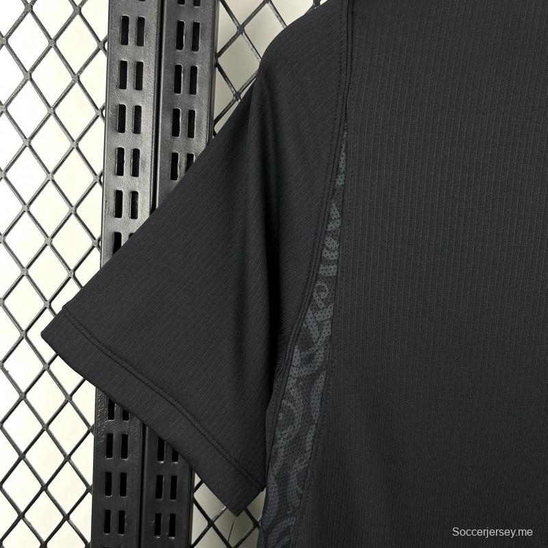 قميص النرويج للرجال في كأس العالم 2026 (قميص المباريات الخارجية)