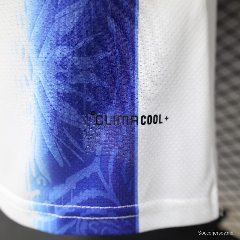قميص اللاعب الأساسي للأرجنتين بنسخة 2026 ذو خطوط زرقاء وبيضاء