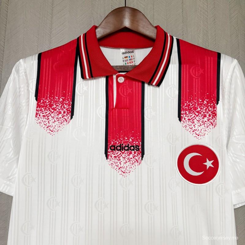 قميص تركيا للعب خارج أرضها من طراز 1996