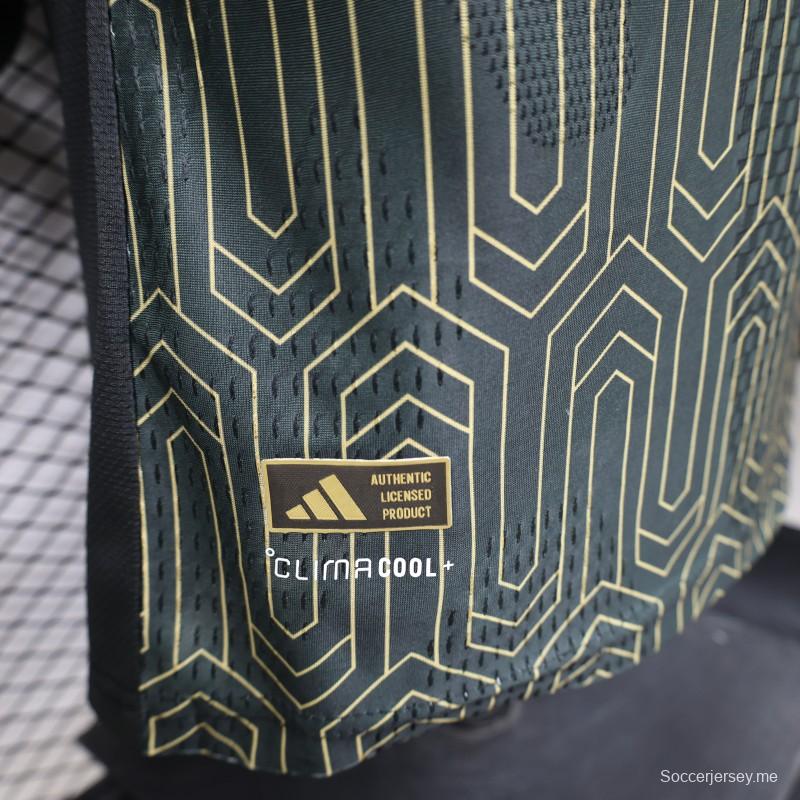قميص لاعب نسخة 2026، قميص لوس أنجلوس إف إيه سي (LAFC) للعب على أرضه باللون الأسود مع لمسات ذهبية